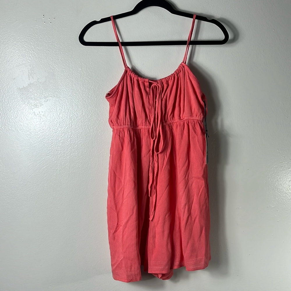Icon apparel tie front a spaghetti strap red short romper women’s size L NWT